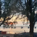 Seaside Palace Hotel